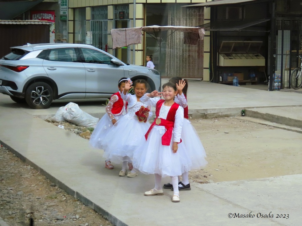 Dressed-up girls. On the way back to Tashkent, Uzbekistan
