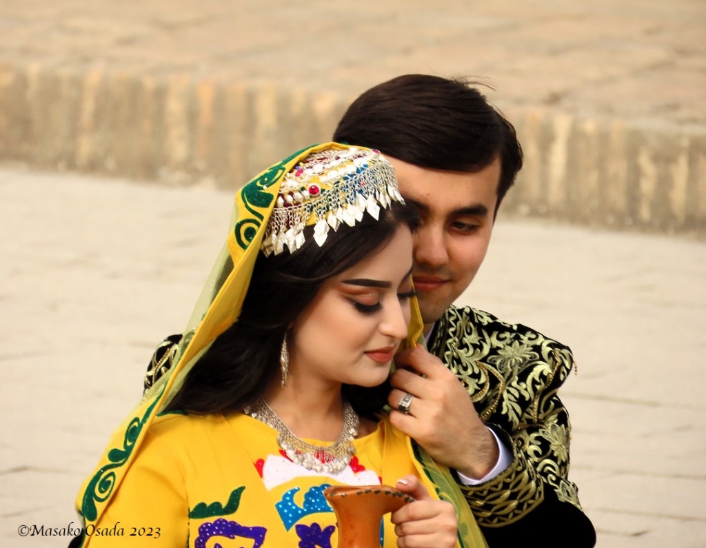 Newlyweds. Hissar Fortress, Tajikistan